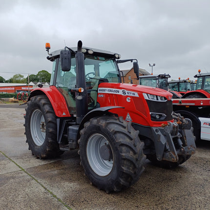 2019 Massey Ferguson 6718S Dyna-6 Tractor | 180HP, 50K, 5,140 Hrs