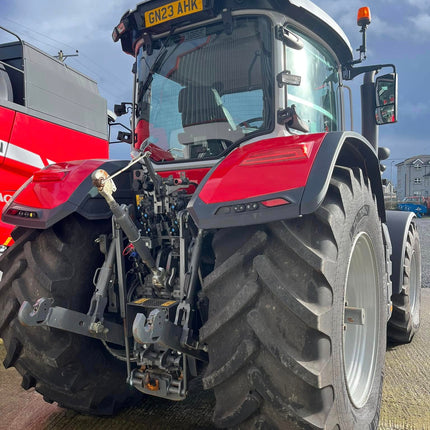 Massey Ferguson 8S.245 – 2023 | 245HP (Boosts to 265HP) | Dyna-VT Vario | 55Kph | 1,750 Hours | £119,000
