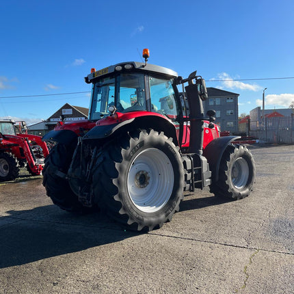 2019 Massey Ferguson 7720S Efficient – 200HP, Dyna-6, 8,160 Hours