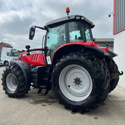 2018 Massey Ferguson 7720 – 200HP, Dyna-6, Front Linkage, 7,807 Hours