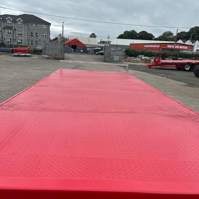 McCauley Bale Trailer – 19T Capacity, 23ft or 27ft Options