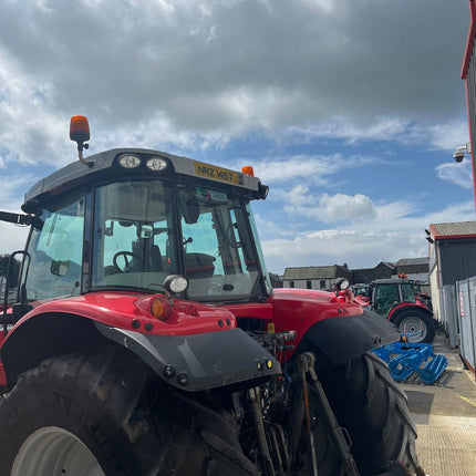 2018 Massey Ferguson 7720 – 200HP, Dyna-6, Front PTO, 8,068 Hours