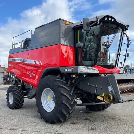 2018 Massey Ferguson 7345 Activa Combine – 18ft Header, 850 Thresher Hours