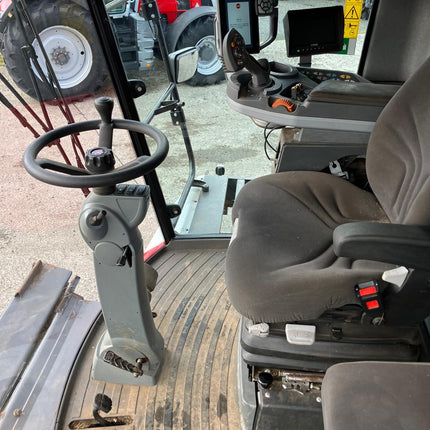 2018 MF 7345 Activa Combine