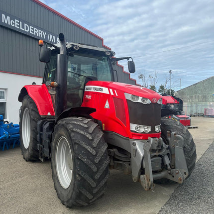 2013 Massey Ferguson 7620 Dyna VT – 200HP, 50KPH, 8,600 Hours, £40,000