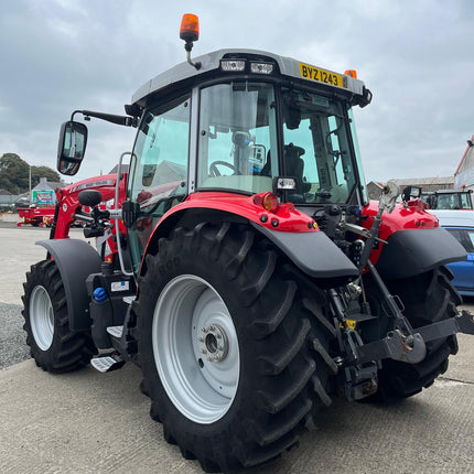 2021 Massey Ferguson 5S125 Dyna 4 Tractor | 1356 Hrs, 125HP, 40K