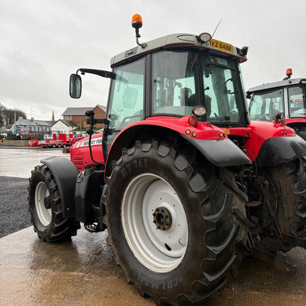 2009 Massey Ferguson 6475 – 135HP, Dyna-6, Front Linkage, 8,036 Hours