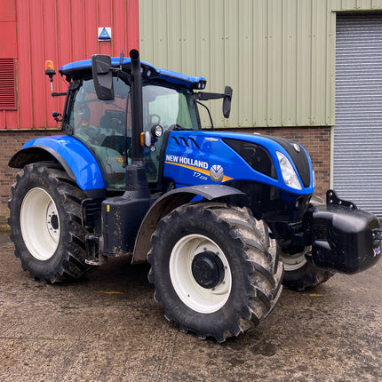 2023 New Holland T7.225 Auto Command – 50KPH, 1,490 Hours