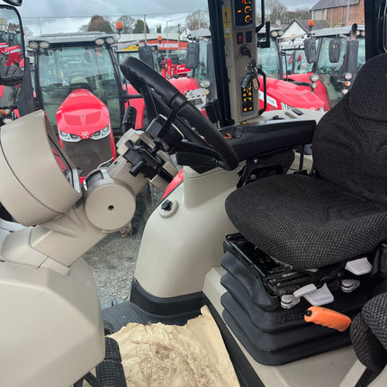 2019 Massey Ferguson 7720S Efficient – 200HP, Dyna-6, 3,700 Hours, £76,000