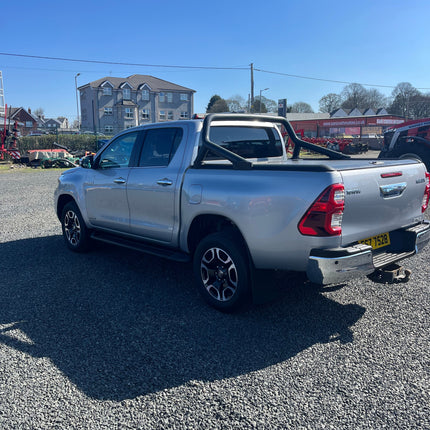 🚙 2022 Toyota Hilux Invincible 2.8L – Low Mileage, One Owner