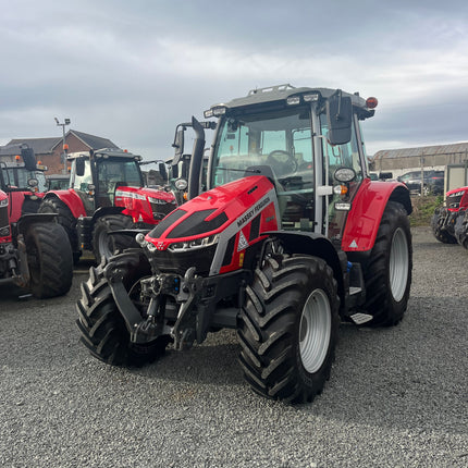 Massey Ferguson 5S.145 – 2024 | High-Spec, Like-New Condition | Warranty & Finance Available