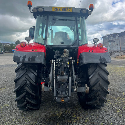 Massey Ferguson 5712SL with MF 3823 Loader – 2020 – 3360 Hours – Full Spec & Dealer Maintained