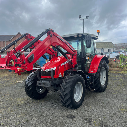 Massey Ferguson 5712SL with MF 3823 Loader – 2020 – 3360 Hours – Full Spec & Dealer Maintained