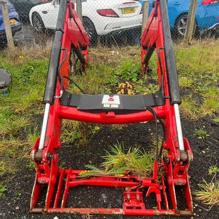 Massey Ferguson 955 Loader – 2008, Good Used Condition, Ready to Fit