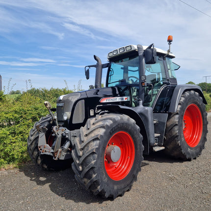 2010 Fendt 718 Vario Tractor | 50K, Air Brakes, 12,500 Hrs