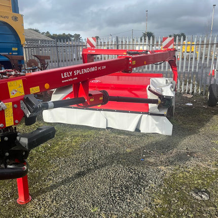 2018 Lely Splendimo PC 330 Mower – Precision Cutting & Efficiency!