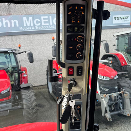 2019 Massey Ferguson 6718 S – 50KPH, Panoramic Cab, 5,700 Hours, £58,000