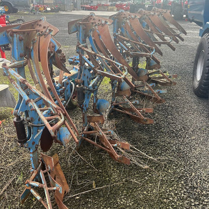 2005 Lemken Vari-Opal 8X 5 Furrow Slatted Plough – Heavy-Duty Performance!